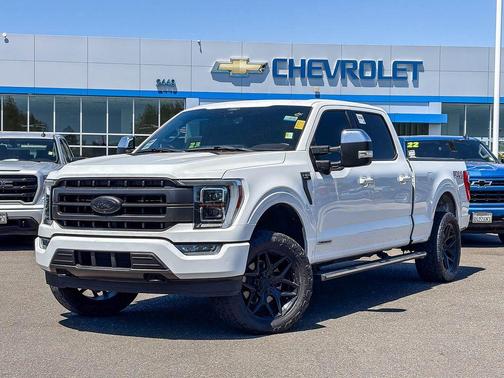 Oxford White 2021 Ford F-150 Lariat