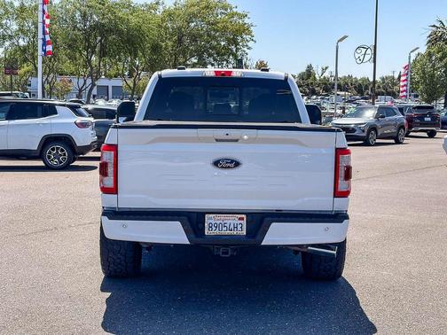 Oxford White 2021 Ford F-150 Lariat