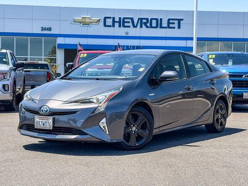 Magnetic Gray Metallic 2017 Toyota Prius Three Touring