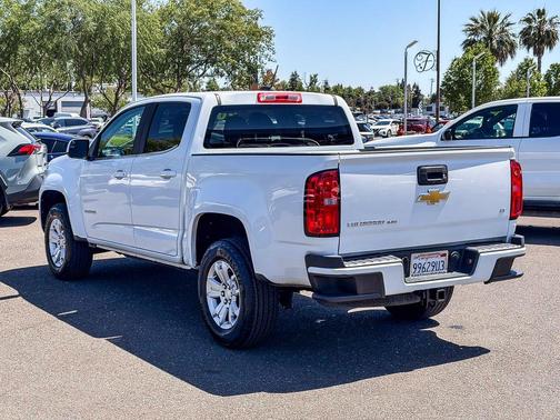 Summit White 2020 Chevrolet Colorado LT