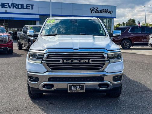 Bright White Clearcoat 2020 RAM 1500 Laramie