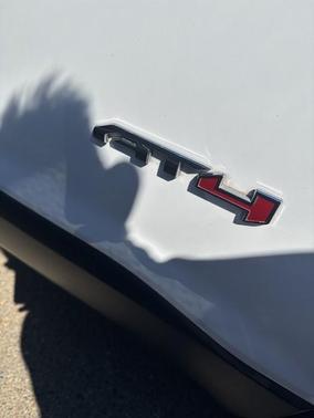 Summit White 2021 GMC Acadia AT4