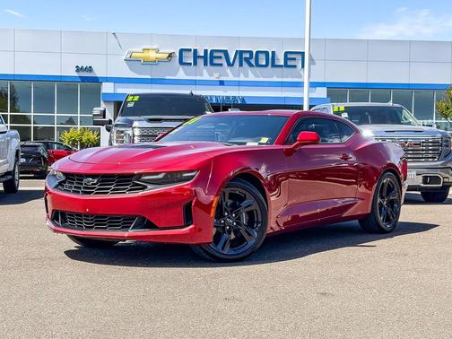 Wild Cherry Tintcoat 2021 Chevrolet Camaro LT1