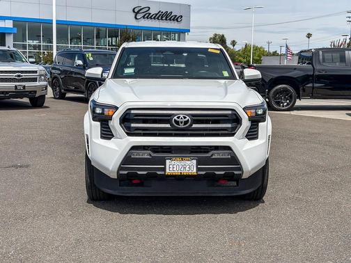 Ice 2025 Toyota Tacoma SR5