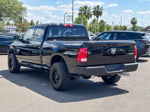 Diamond Black 2023 RAM 1500 Classic Tradesman