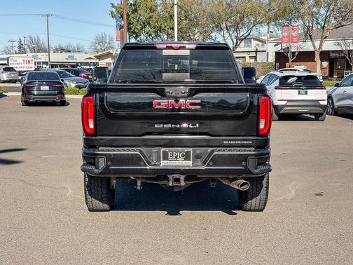 Ebony Twilight Metallic 2022 GMC Sierra 2500 Denali