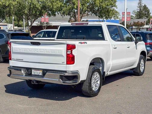 Summit White 2023 Chevrolet Silverado 1500 LT
