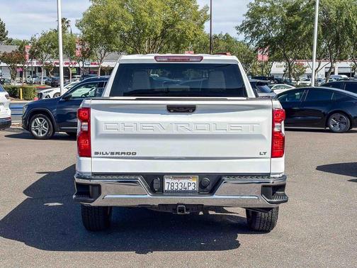 Summit White 2023 Chevrolet Silverado 1500 LT
