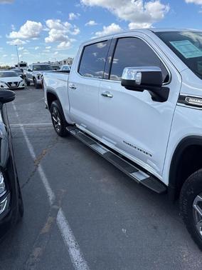 Summit White 2024 GMC Sierra 1500 SLT