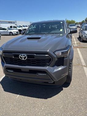 UNDERGROUND 2024 Toyota Tacoma TRD Sport