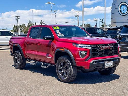 Volcanic Red 2025 GMC Canyon Elevation