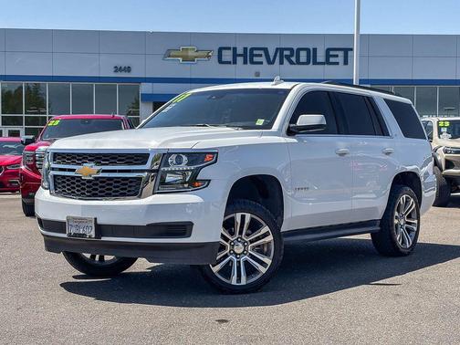 Summit White 2017 Chevrolet Tahoe LT