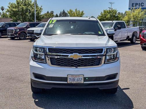 Summit White 2017 Chevrolet Tahoe LT