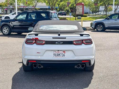 2023 Chevrolet Camaro LT1