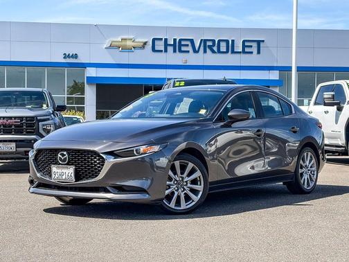 2025 Mazda Mazda3 FWD w/Preferred Package