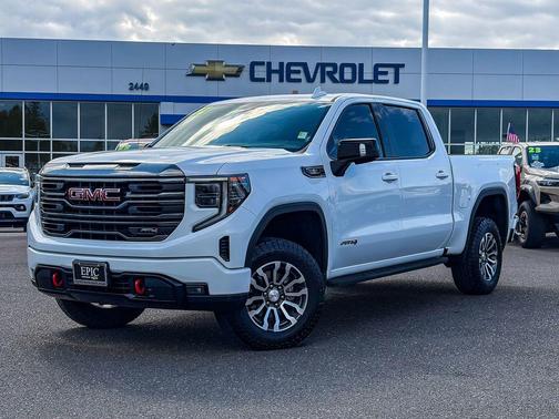 Summit White 2022 GMC Sierra 1500 AT4
