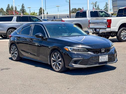 Black 2022 Honda Civic EX-L