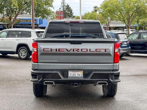 Satin Steel Metallic 2021 Chevrolet Silverado 1500 Custom Trail Boss