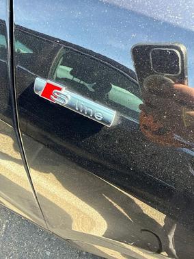Orca Black Metallic 2019 Audi Q8 3.0T Premium Plus