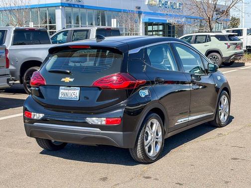 2021 Chevrolet Bolt EV LT
