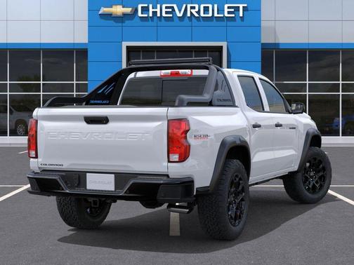 Summit White 2026 Chevrolet Colorado Trail Boss