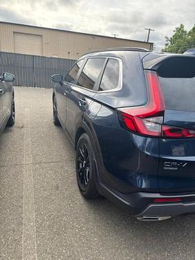 Black 2025 Honda CR-V Hybrid Sport