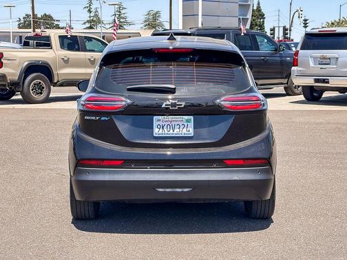 Mosaic Black Metallic 2023 Chevrolet Bolt EV 2LT