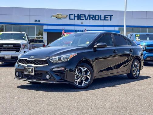 Aurora Black Pearl 2019 Kia Forte LXS
