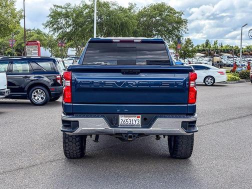 Northsky Blue Metallic 2021 Chevrolet Silverado 1500 LT
