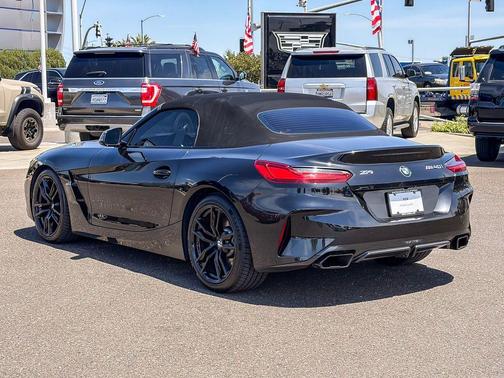 Black Sapphire Metallic 2020 BMW Z4 M40i