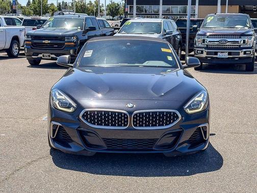 Black Sapphire Metallic 2020 BMW Z4 M40i