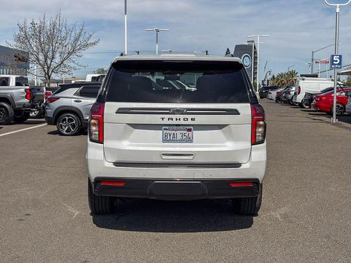 Iridescent Pearl Tricoat 2021 Chevrolet Tahoe Z71