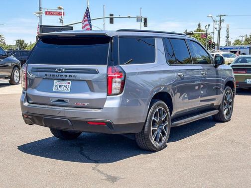 Satin Steel Metallic 2021 Chevrolet Suburban RST