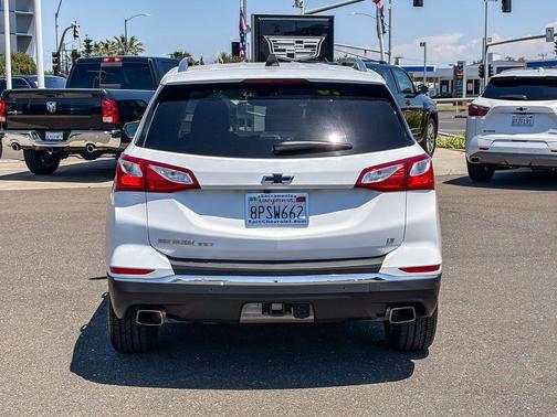 Summit White 2020 Chevrolet Equinox 2LT