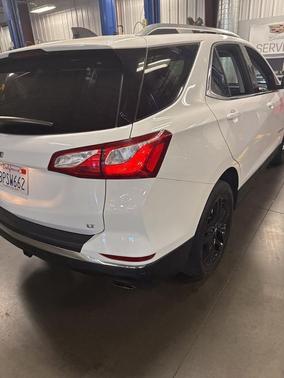 Summit White 2020 Chevrolet Equinox 2LT