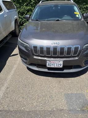 Granite Crystal Clearcoat Metallic 2019 Jeep Cherokee Latitude Plus