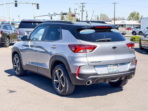 Sterling Gray Metallic 2023 Chevrolet Trailblazer RS