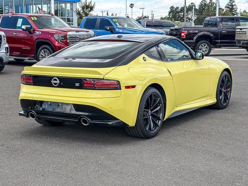 2 Tone Yellow 2023 Nissan Z Performance