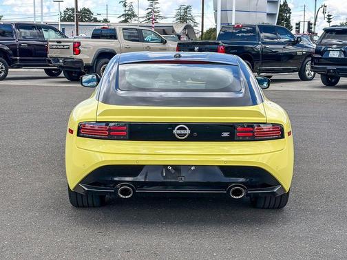 2 Tone Yellow 2023 Nissan Z Performance