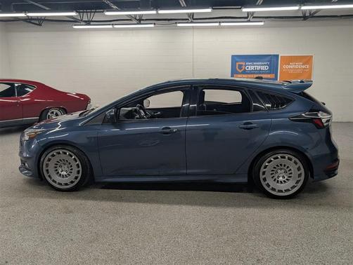 Blue 2018 Ford Focus ST Base