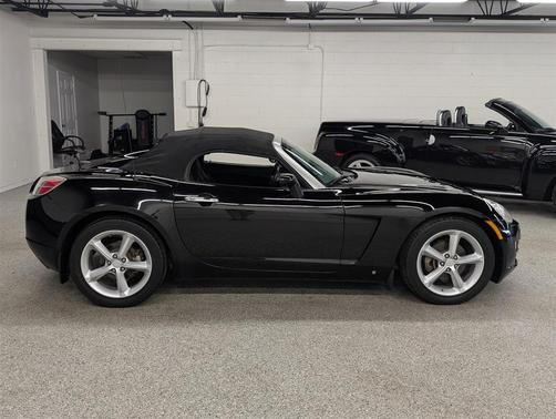 Black 2009 Saturn Sky