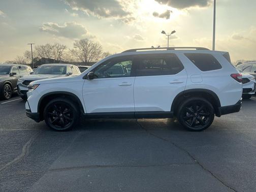 2025 Honda Pilot Black Edition