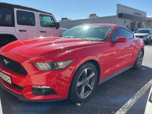 2015 Ford Mustang V6