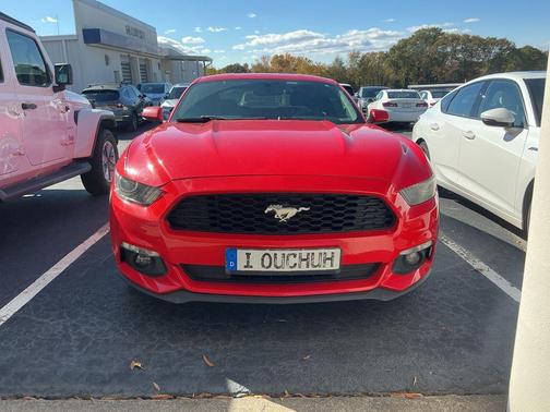 2015 Ford Mustang V6