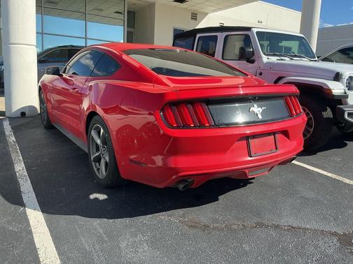 2015 Ford Mustang V6