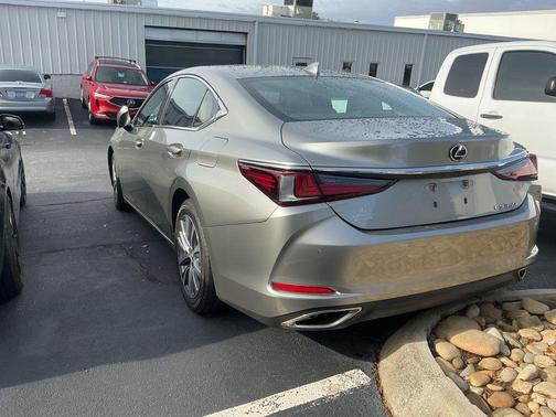 2021 Lexus ES 350 Base