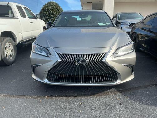 2021 Lexus ES 350 Base