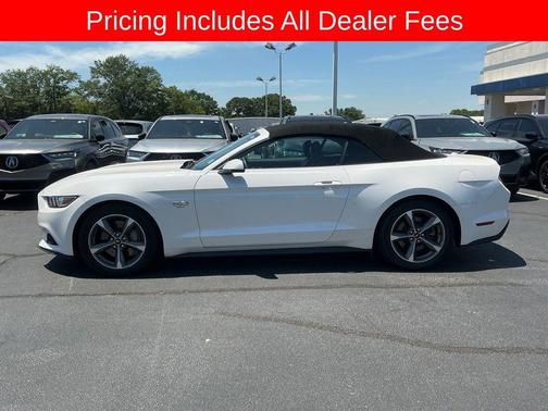 Oxford White 2017 Ford Mustang GT Premium