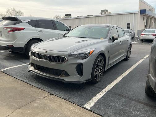 2023 Kia Stinger GT2