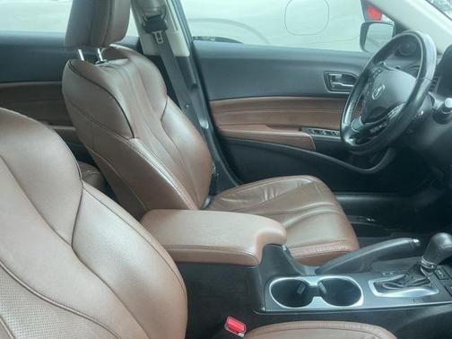 2019 Acura ILX Premium Package